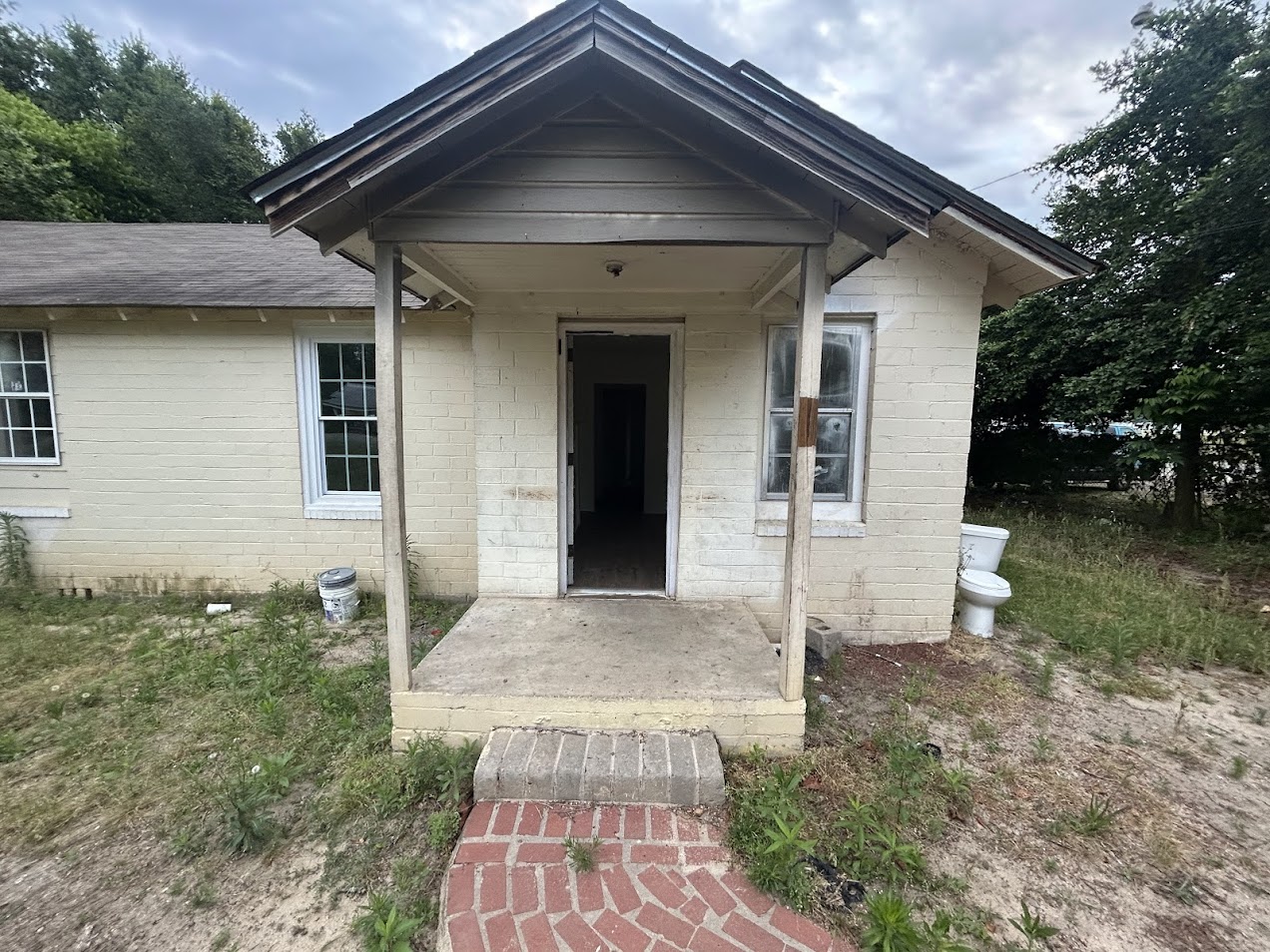 1009 South 8th Street - b